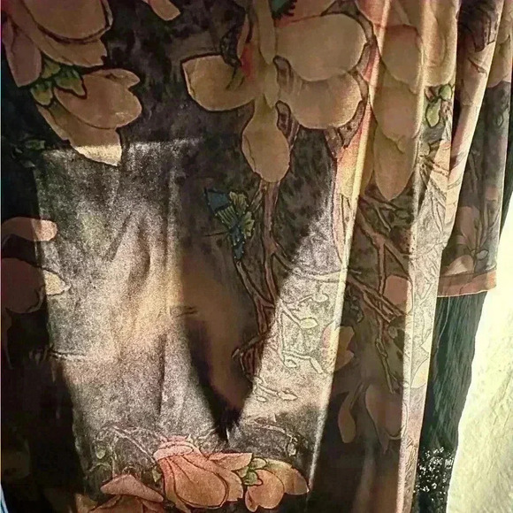 Midi dress in aubergine color - Picture 2 of 5